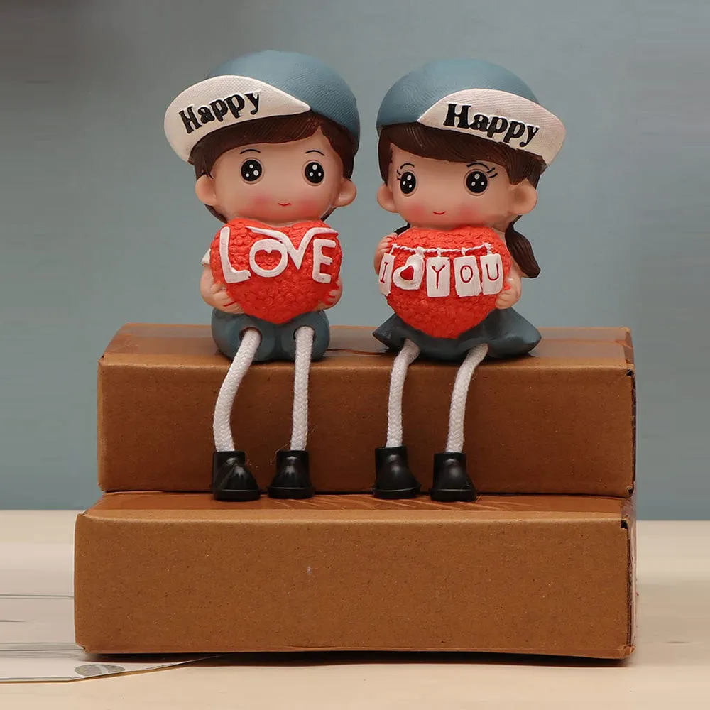 Adorable Polyresin Love Couple Figurine Valentine's Day Gift Set