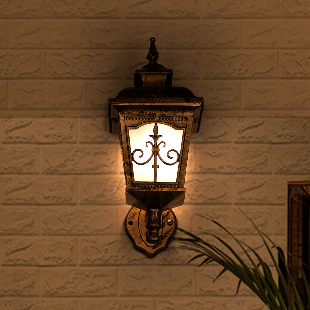 Antique Golden Finish Designer Wall Sconce