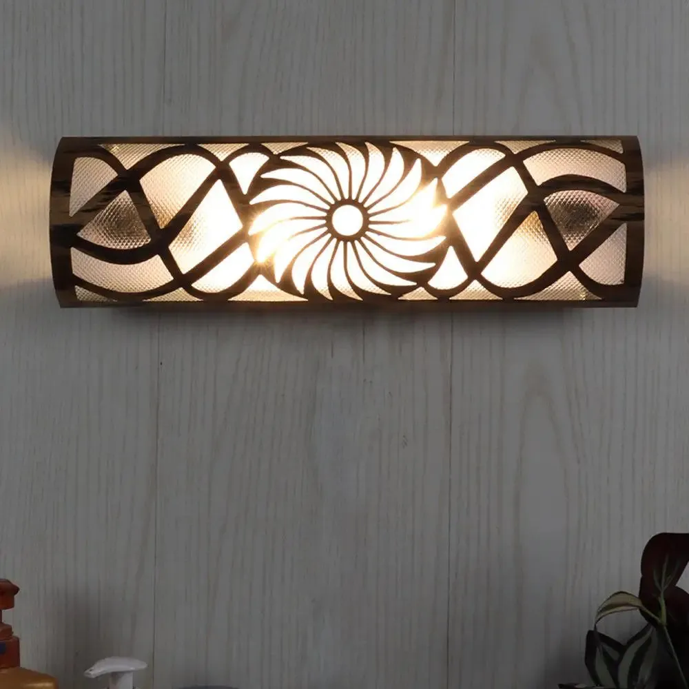 Antique Traditional Gold Finish Bathroom Light