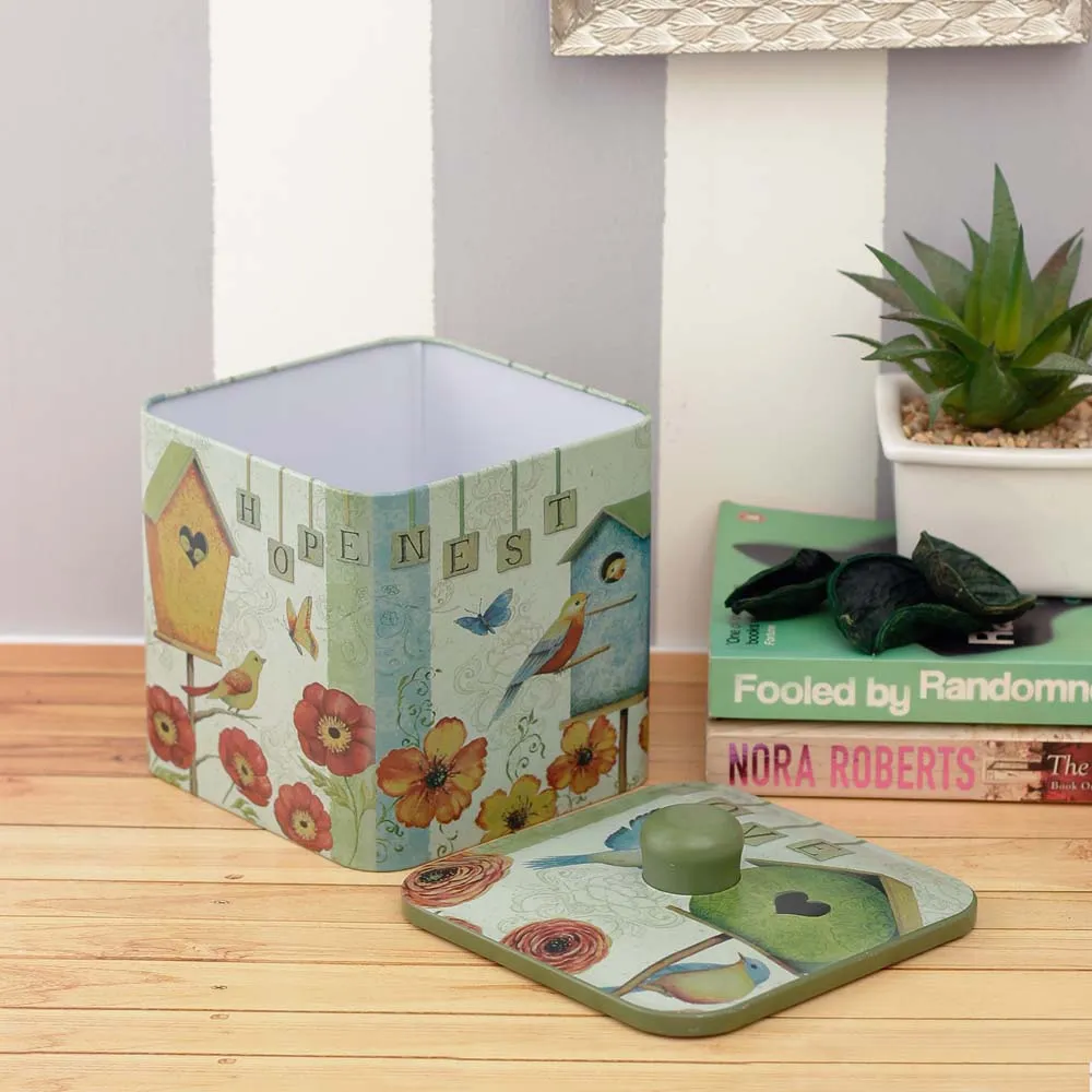 Birds Nest Green & Red Square Storage Box