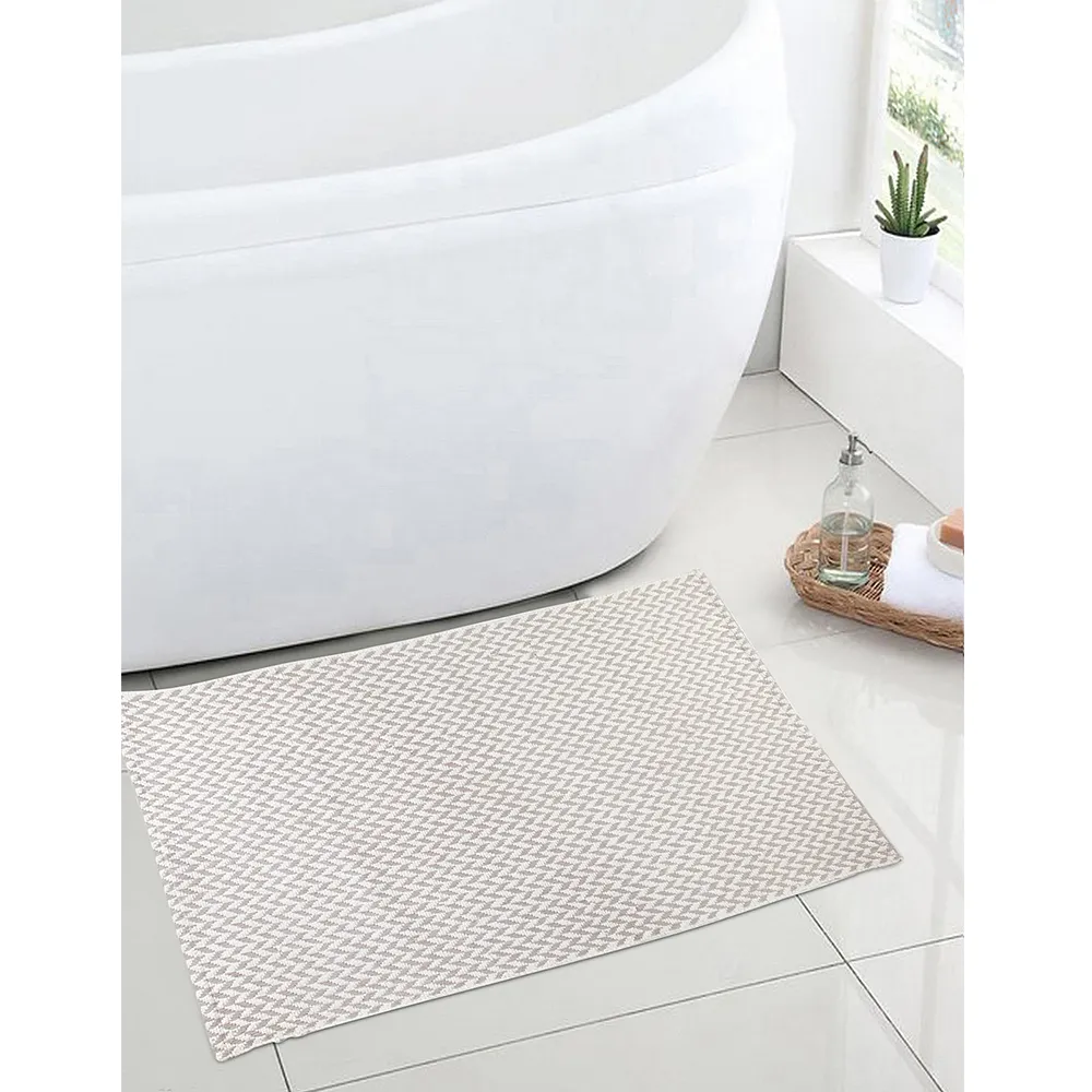 Blanc9 Timeless Textured Woven Cotton Rug in Grey & White