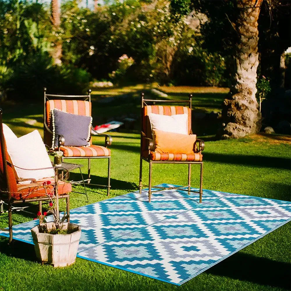 Blue & White Aztec Pattern Big Floor Mat