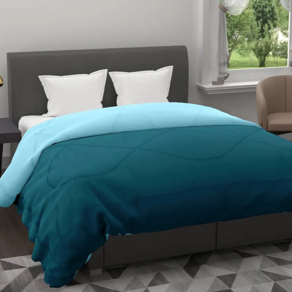 Clasiko Sea Green & Sky Blue King Size Double Bed Reversible Comforter- 220 GSM