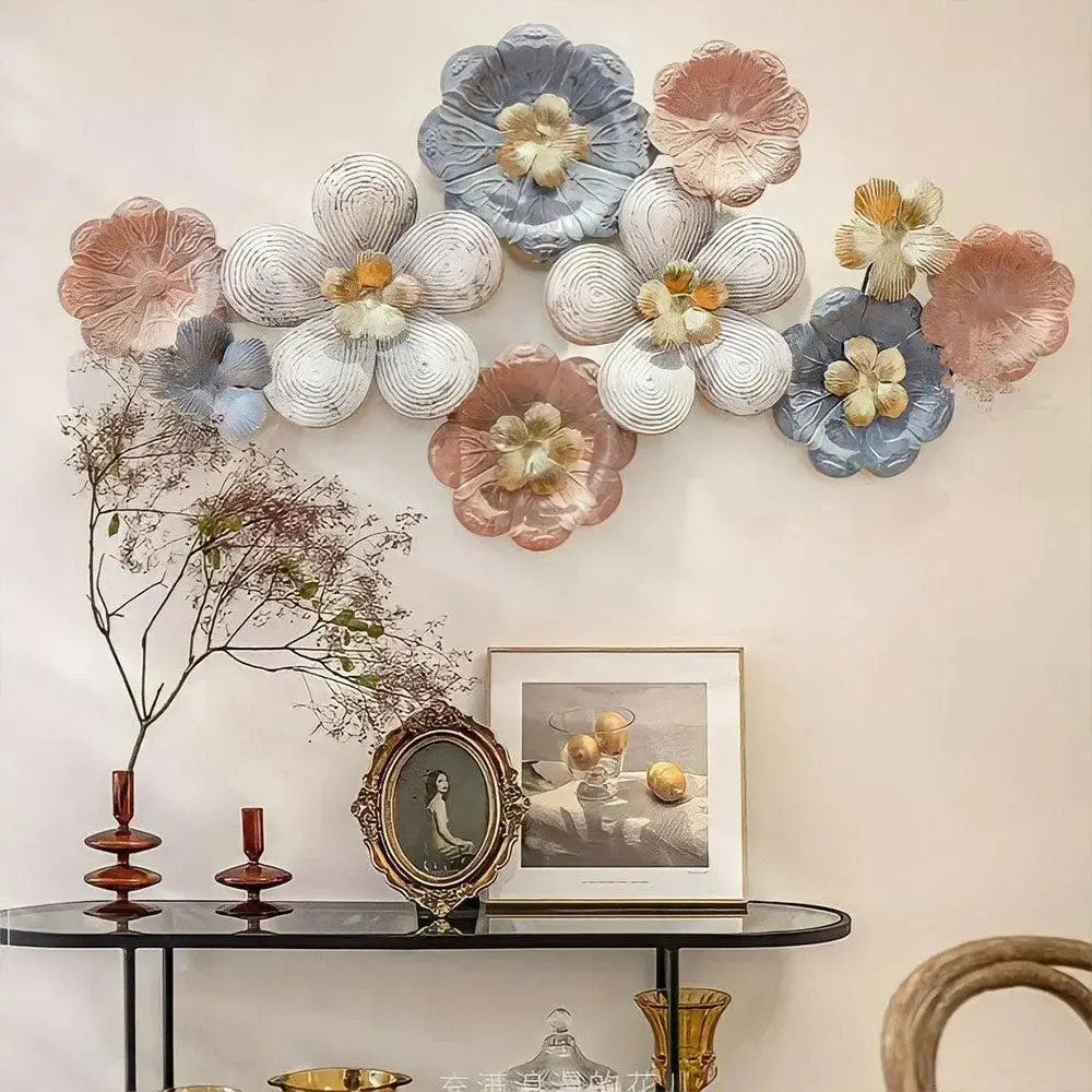 Classic Gray And White Floral Metal Wall Art Decor