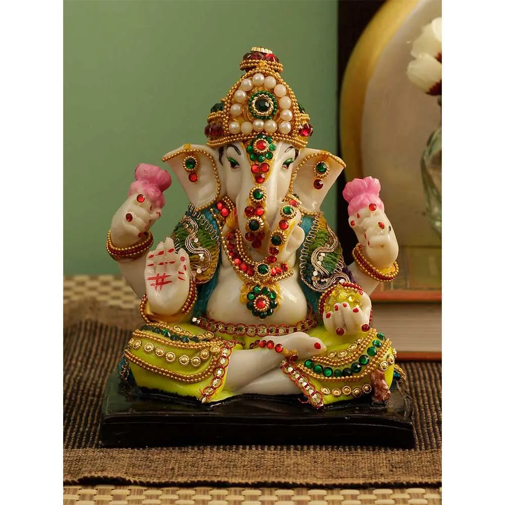 Decorative White Lord Ganesh Idol