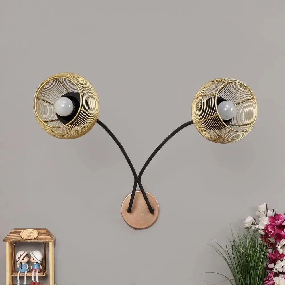 Golden Round Flower Twigs Wall Mounted Lamp Single Piece