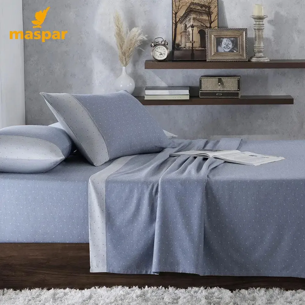 Maspar Muted Dot Reversible Egyptian Cotton Ultra-Soft Blue King Size Bedsheet with 2 Pillow Covers (300 TC)