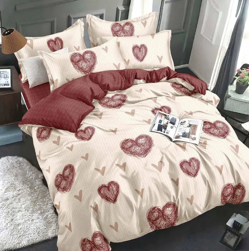 Modern Design Heart Printed Fitted Double Bed Sheet With Pillow Covers