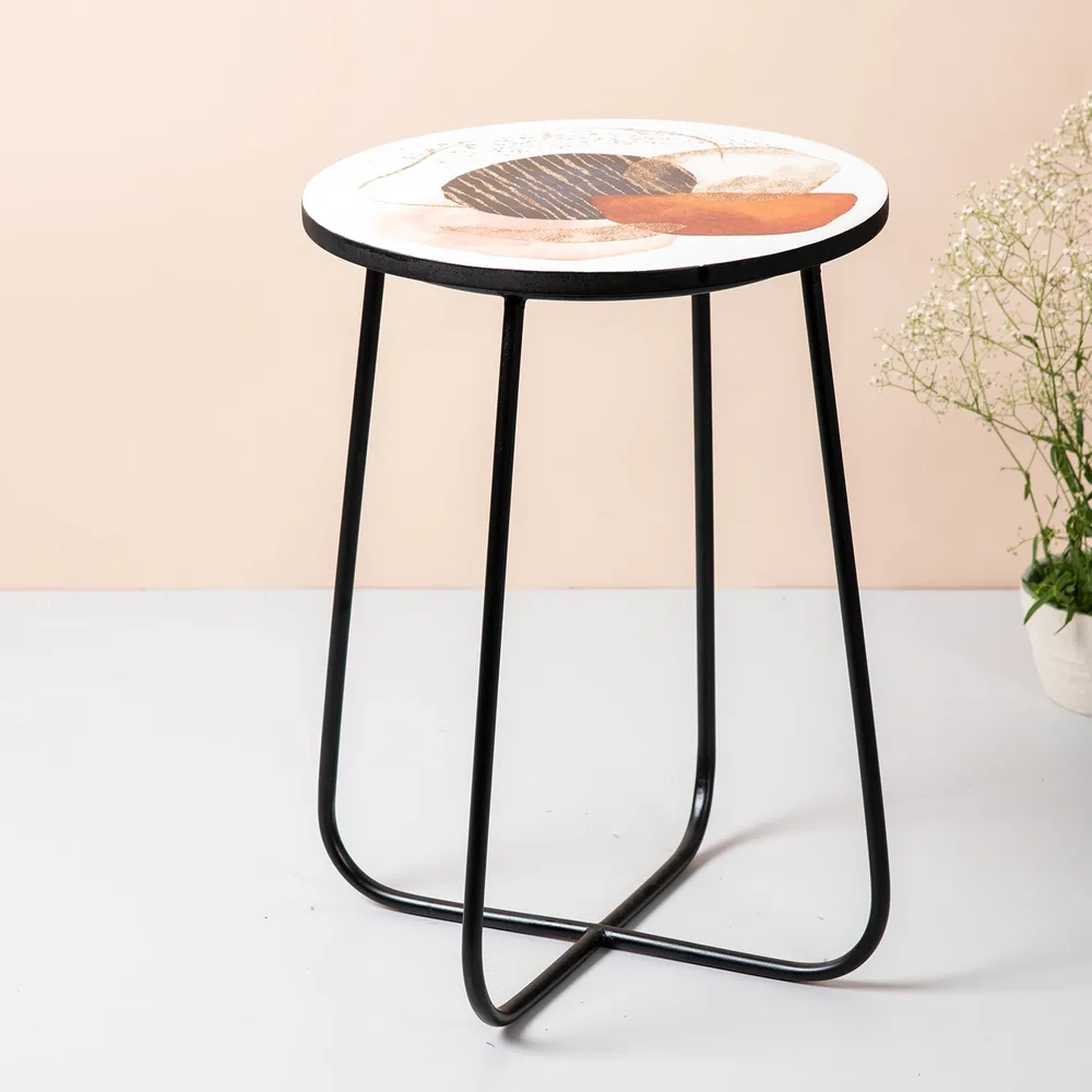 Printed Sleek Iron with Enamel Lustrous Side Table