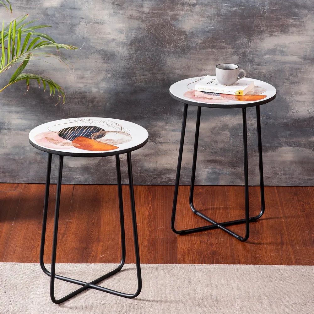 Printed Sleek Iron with Enamel Lustrous Side Table