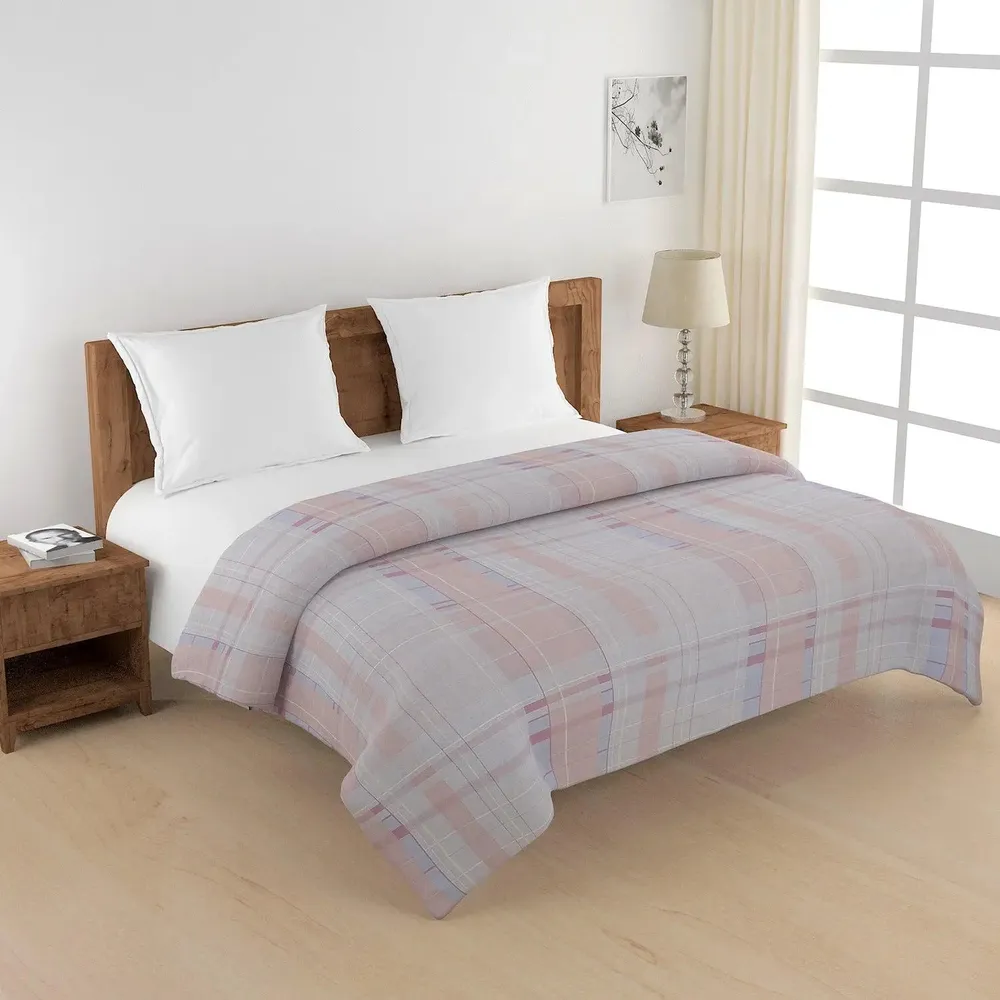 Swayam Geometric Design 350 GSM Pure Cotton Double Winter Quilt , Pink and Blue