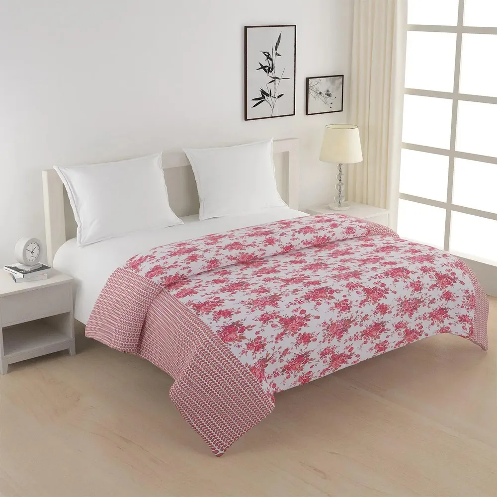 Swayam Red Floral Spree Double Bed Winter Quilt
