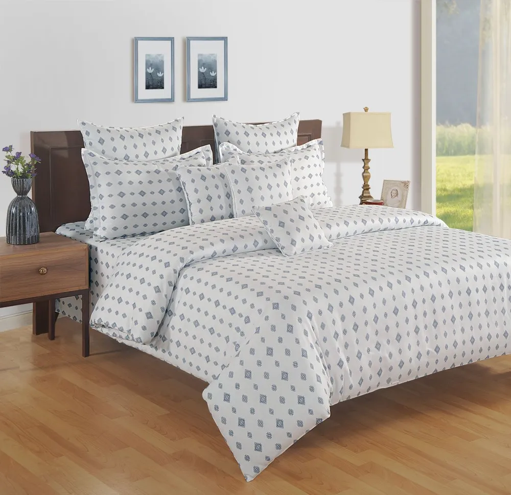 Swayam Zinnia Blue Motifs Cotton Fitted Double Bedsheet