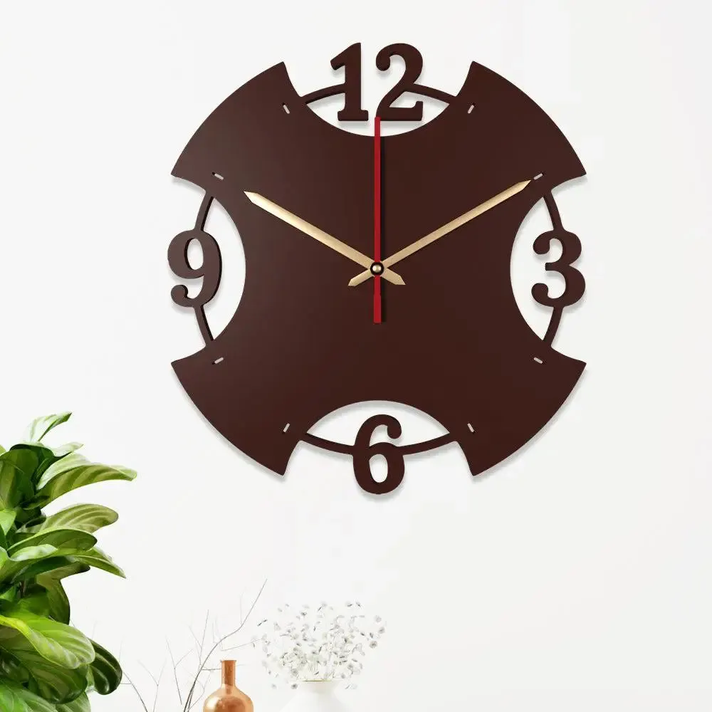 Vintage Decorative Wooden Wall Clock (Brown Color)